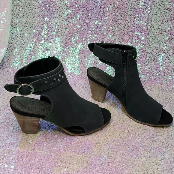 Bare Traps Reining Size 6 M - Picture 6 of 14